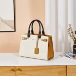 Nevin Elegant Medium Leather Crossbody Bag - Image 8